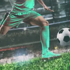 Piłkarz w zielonym stroju drybluje piłką na tle stadionu. To obraz, który przywołuje ducha legend piłki nożnej.