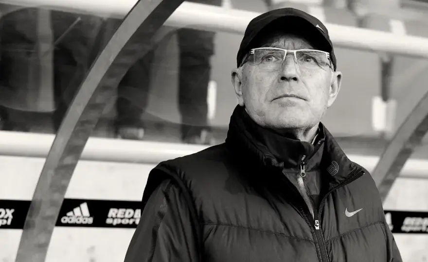 Orest Lenczyk - Jak ten trener piłkarski zdobył 3 mistrzostwa Polski?