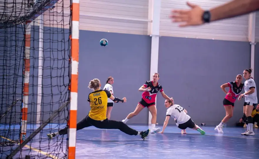 Trening defensywny - Jak zbudować szczelny blok niski i kontry?