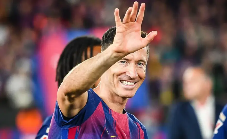 O co chodzi z Lewandowskim - Fakty o odejściu i formie w Barcelonie