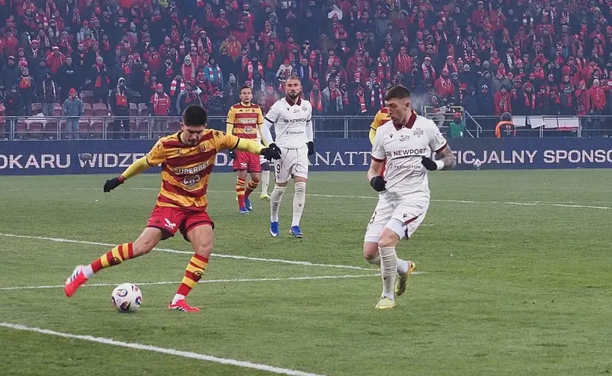Widzew Łódź - Jagiellonia Białystok - Kto ma przewagę w liczbach?
