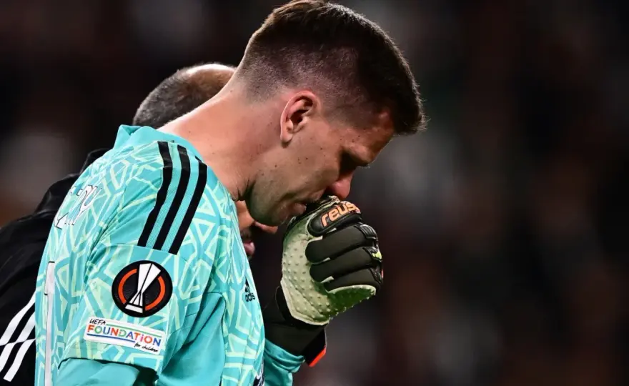 Najlepszy bramkarz na świecie - Donnarumma, Courtois czy Szczęsny?
