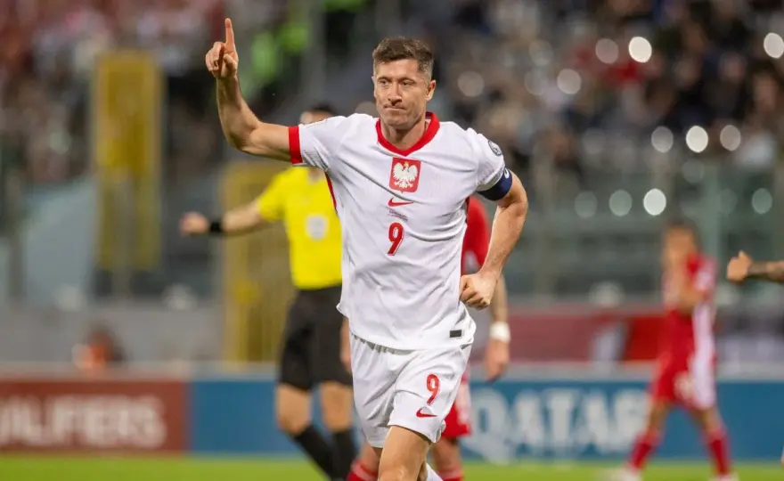 Znani piłkarze - Poznaj legendy, polskie ikony i kryteria wielkości